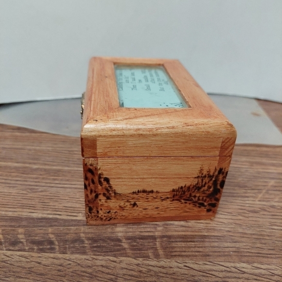 Wayne Bally 2003 Handcrafted Wooden Keepsake Box - Picture 2 of 10